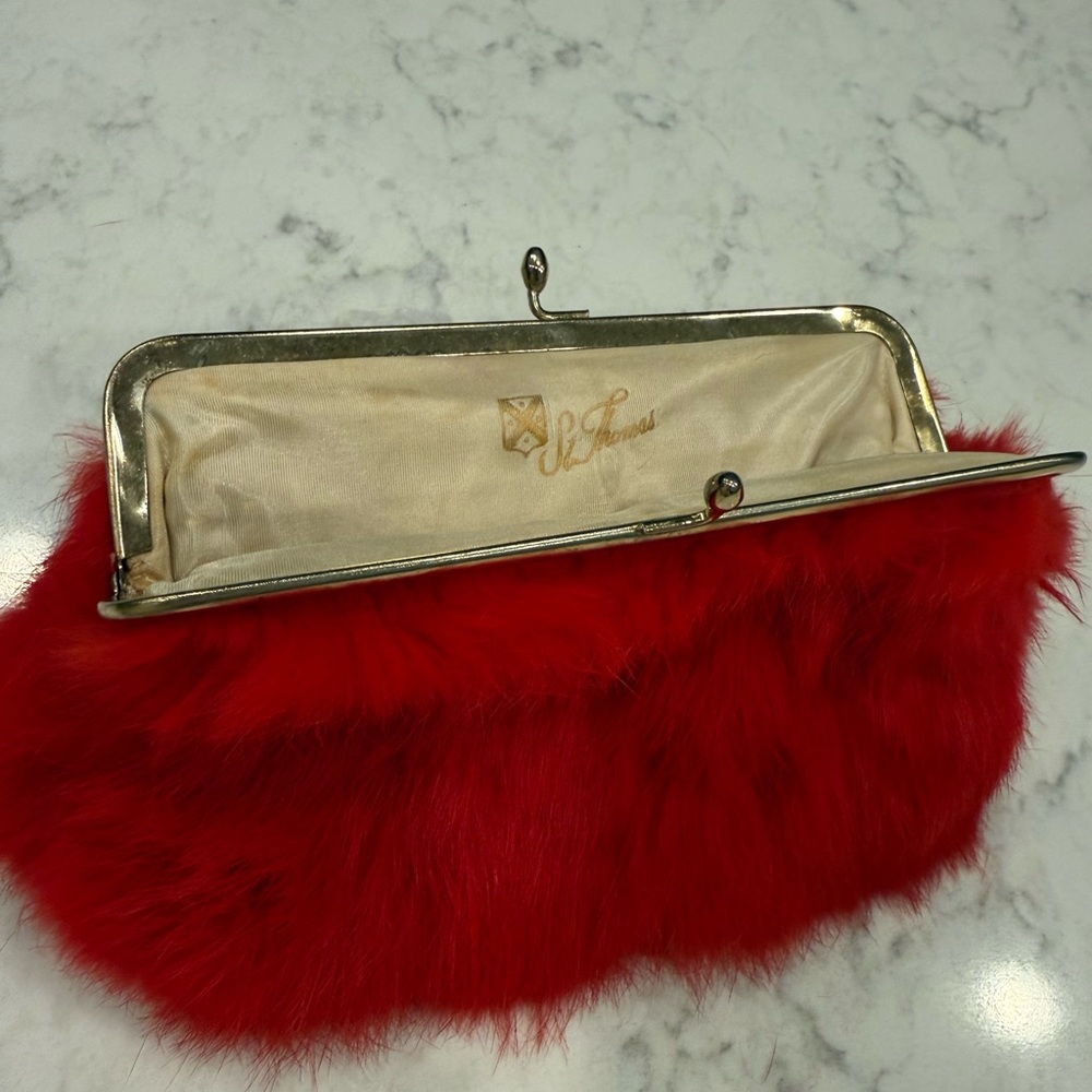 St. Thomas Luxurious Red Rabbit / Mink Fur Clutch